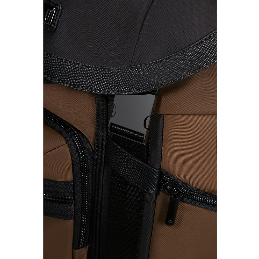 Ранец ,За лаптоп,Samsonite ,Relyon М 15.6+ Flap, 153267/1139,30*47*16цм ...